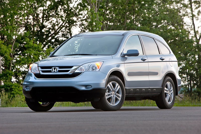 Honda CR-V: Modernizace vzhledu a nový motor 2.2 i-DTEC se samočinnou převodovkou