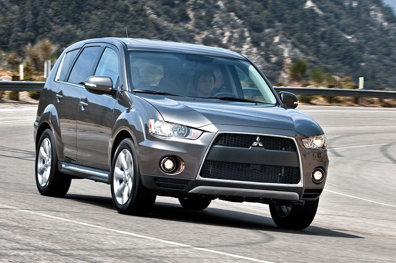 Mitsubishi Outlander GT dostane pohon S-AWC z Lanceru Evolution