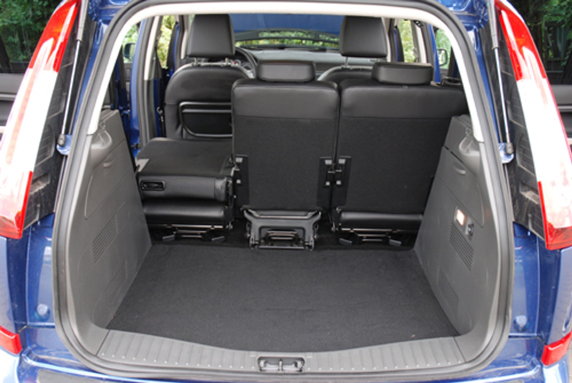 Ford Focus C-Max 1.8 TDCi Titanium - Wyścigowy minivan