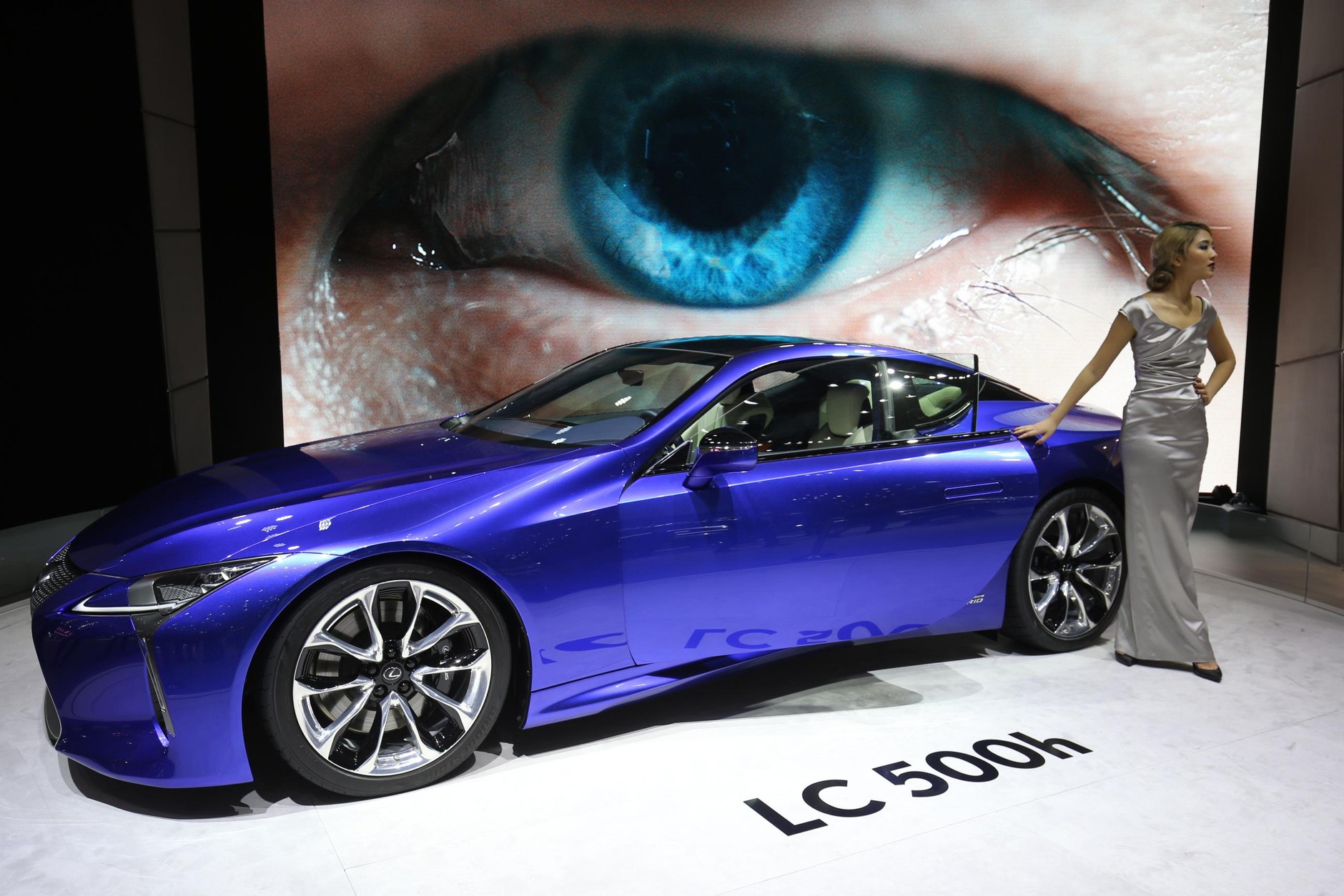 Lexus LC 500h – Genewa 2016