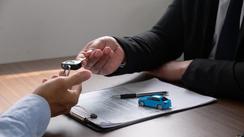 Ceny wakacyjnego wynajmu samochody wzrosły o 190 proc.