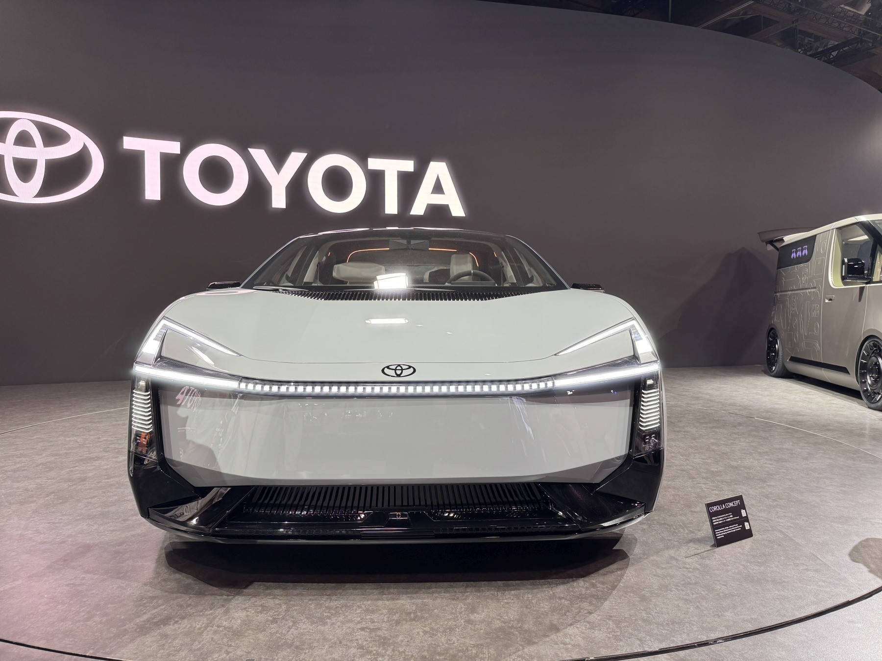 Koncepcyjna Toyota Corolla na 2025 Japan Mobility Show