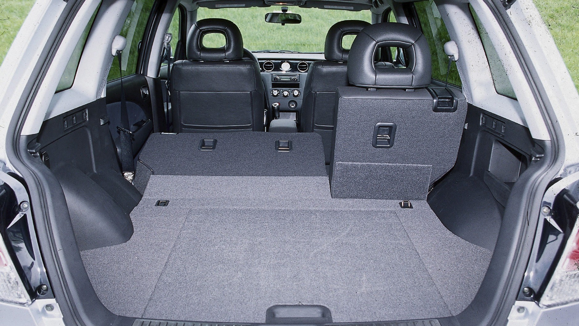 Mitsubishi Outlander I (2003-07)