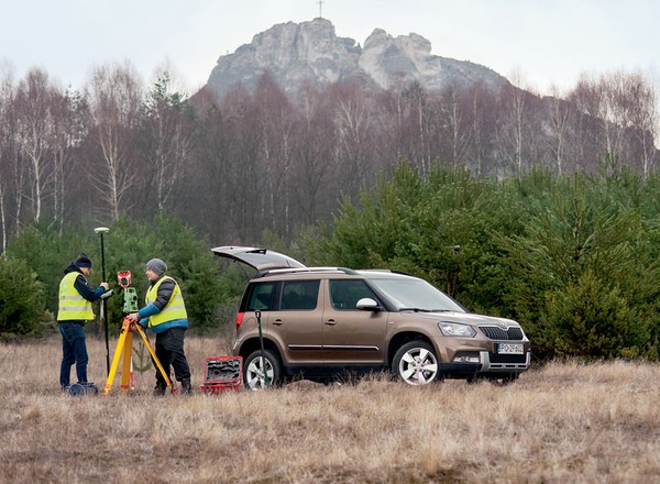 Skoda na etacie - tam, gdzie jeszcze nie wytyczono dróg