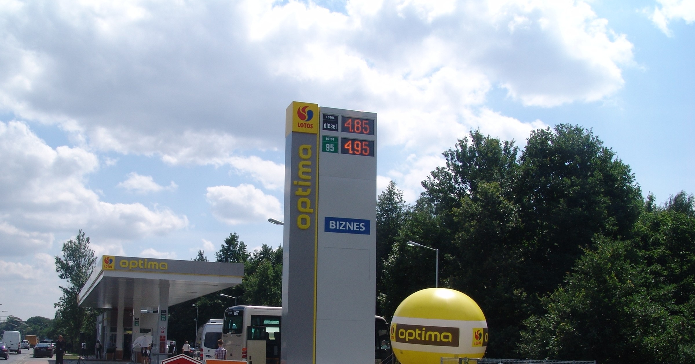 Pierwsze stacje LOTOS Optima w Warszawie 