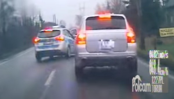 Pościg za złodziejem Porsche Cayenne