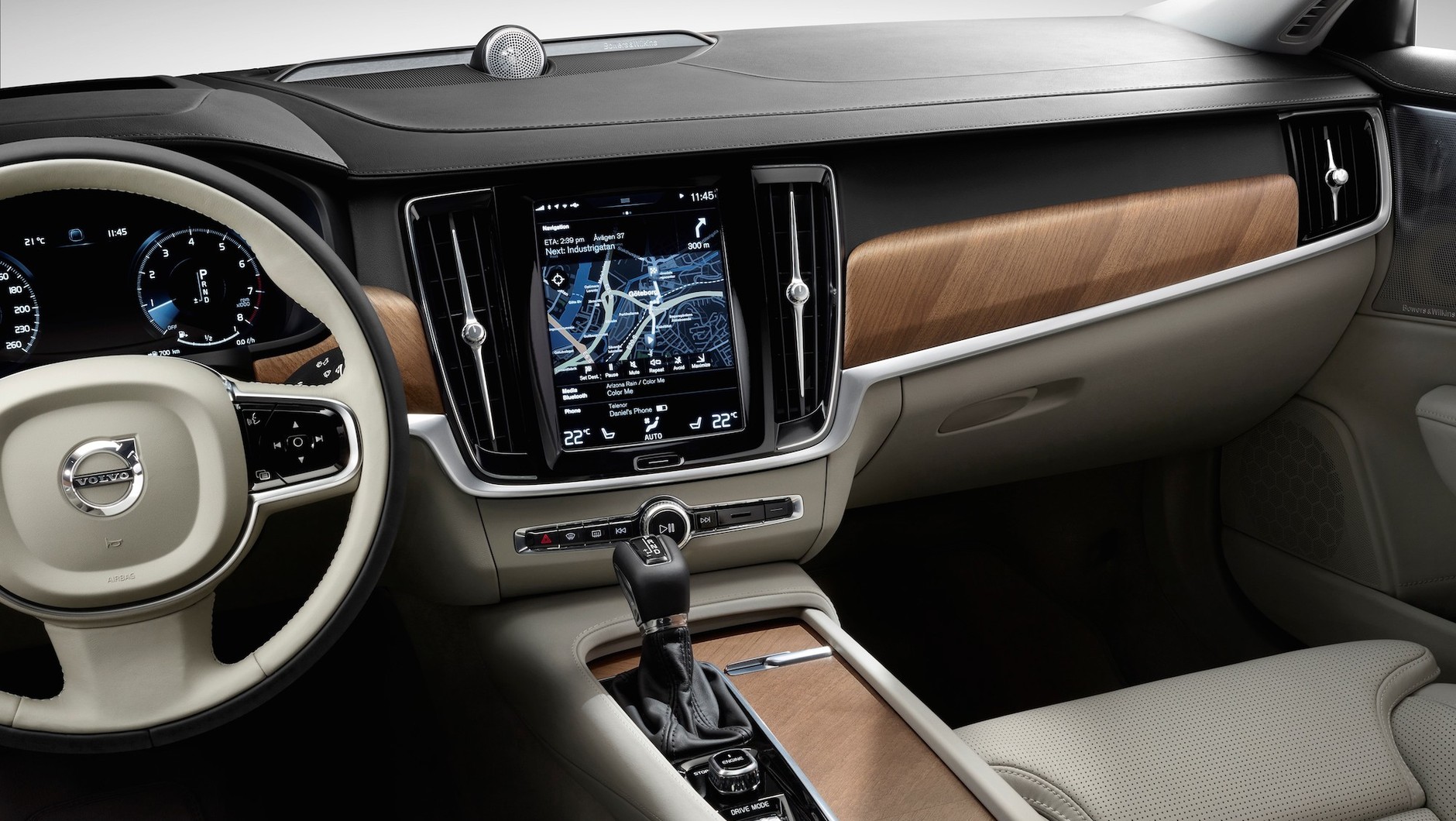 Volvo S90
