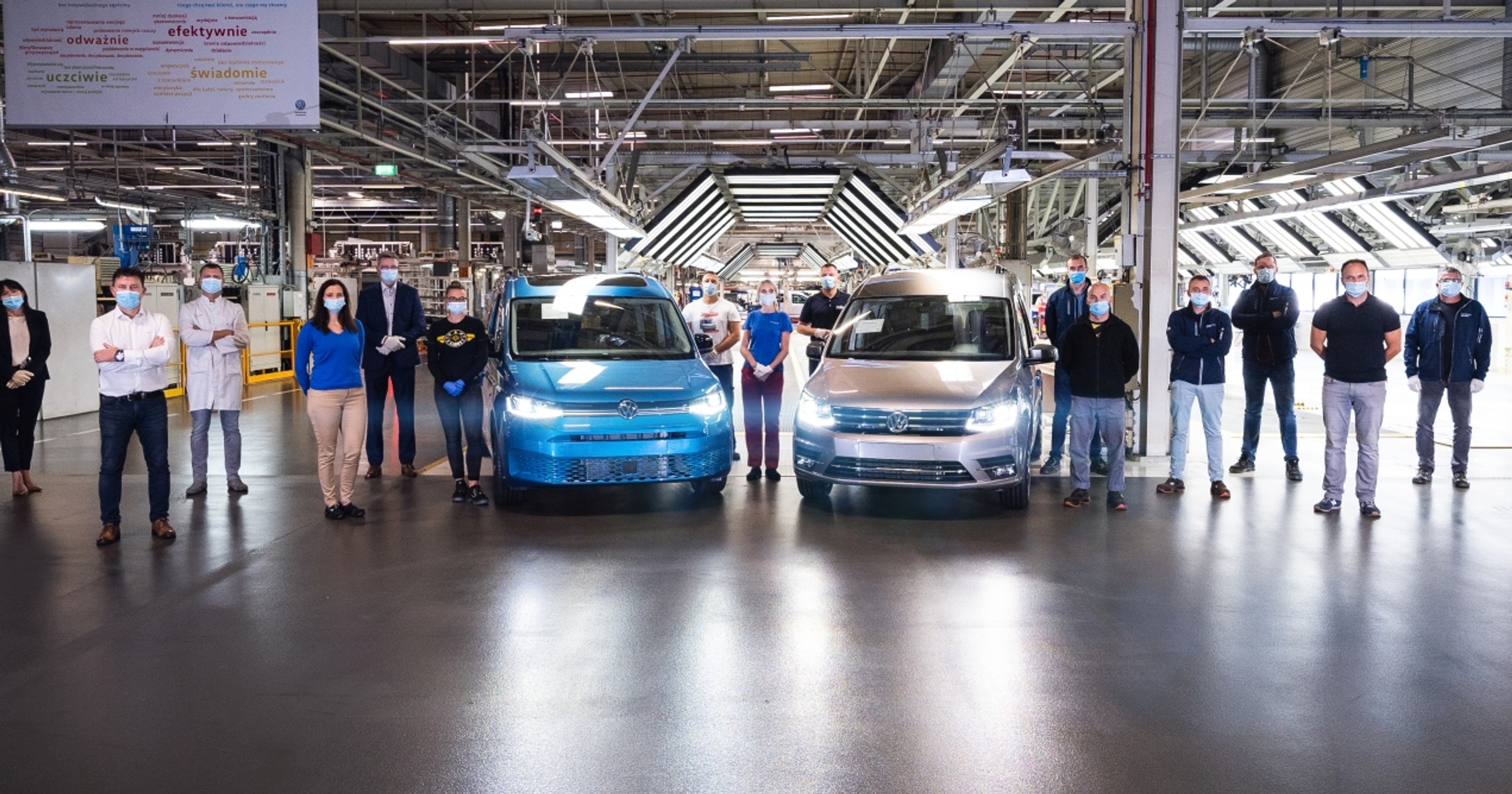 Volkswagen Caddy - dwie generacje modelu w fabryce w Poznaniu