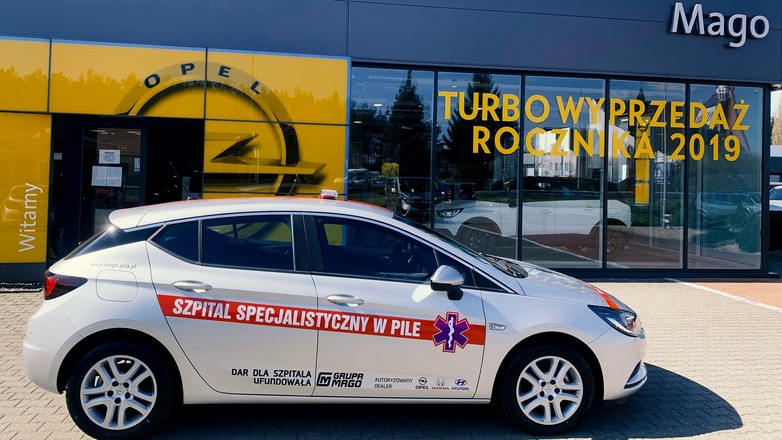 Opel – dealerzy pomagają
