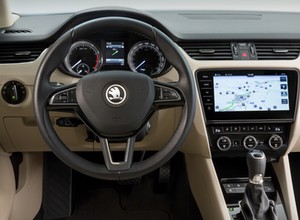 Poprawione radia w Skodzie Octavia po liftingu. I nie tylko