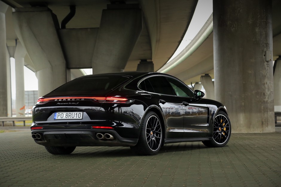 Porsche Panamera Turbo S