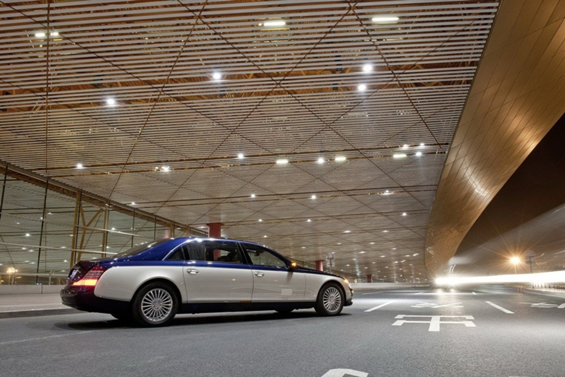 Maybach odmieniony, ale po co?