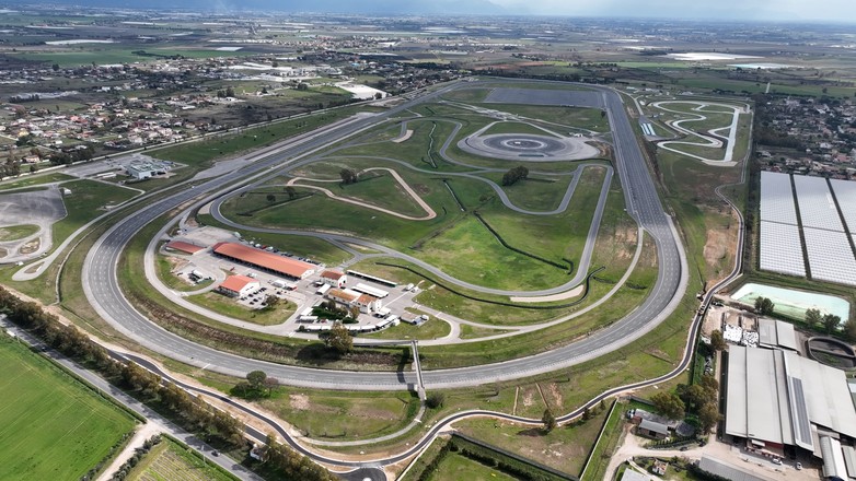 Centrum badawczo-rozwojowe i fabryka Bridgestone'a we Włoszech