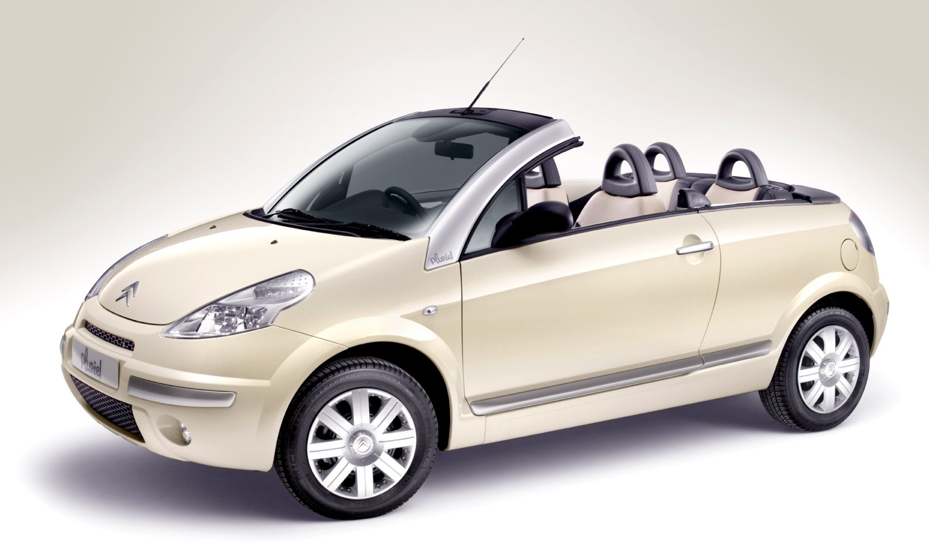 Citroen C3 Pluriel (2003 rok)