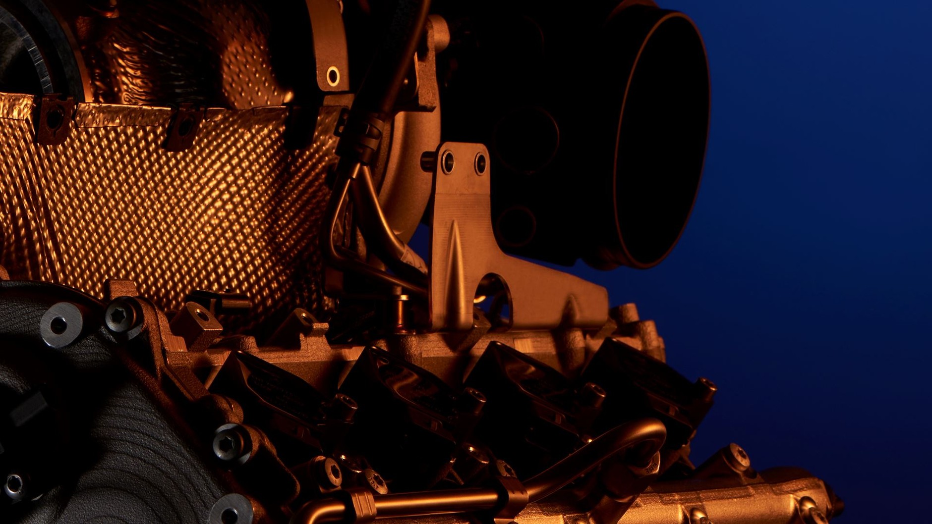 Lamborghini. PHEV z silnikiem V8