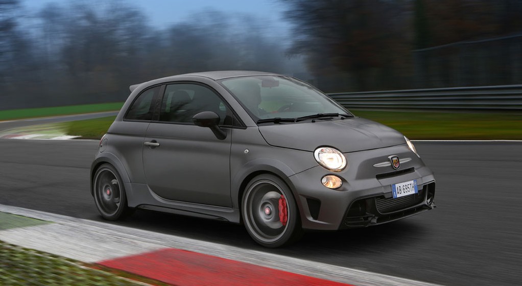 141202_Abarth_695-biposto_34