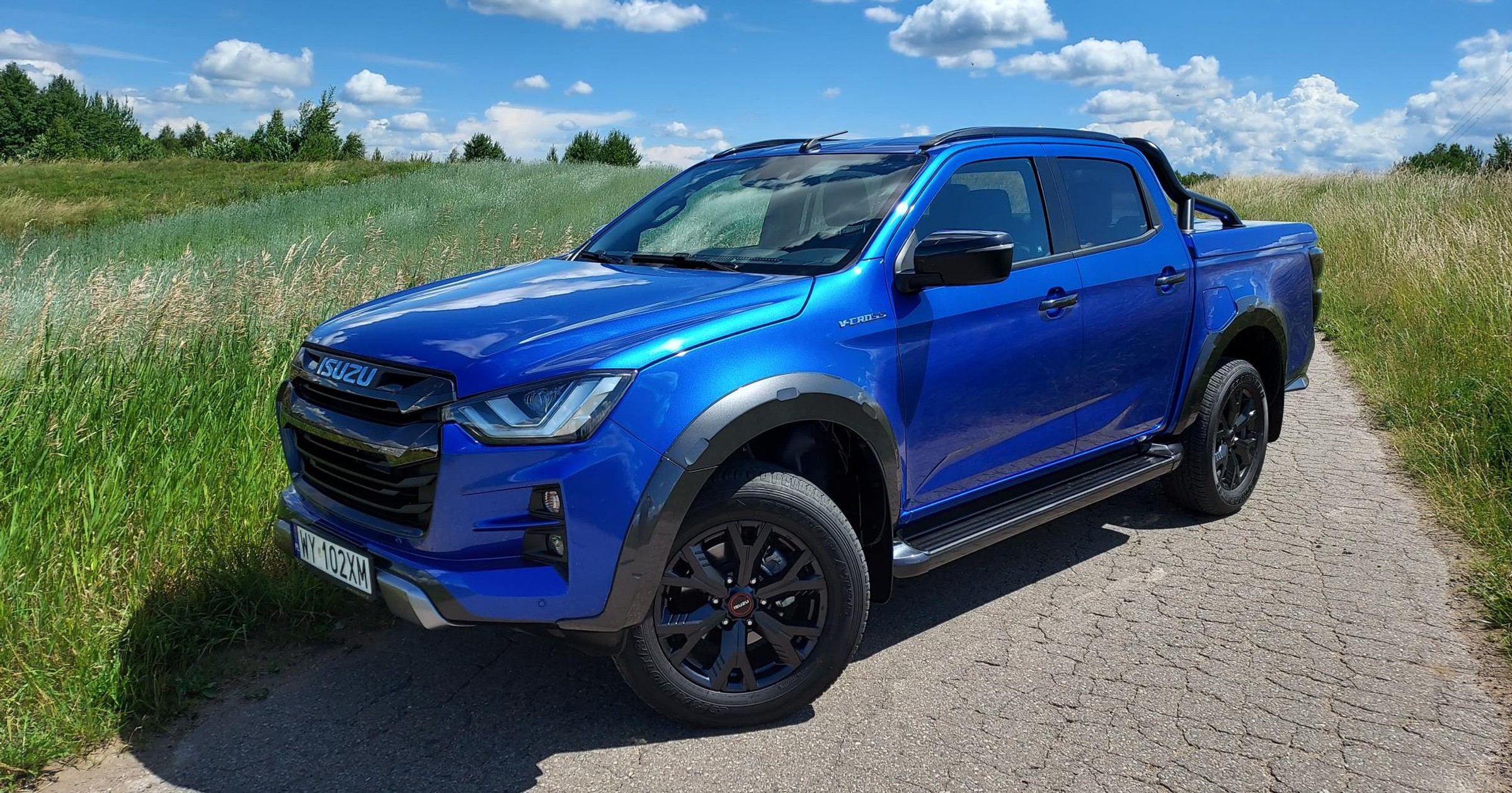 Isuzu D-Max 2023, lifting