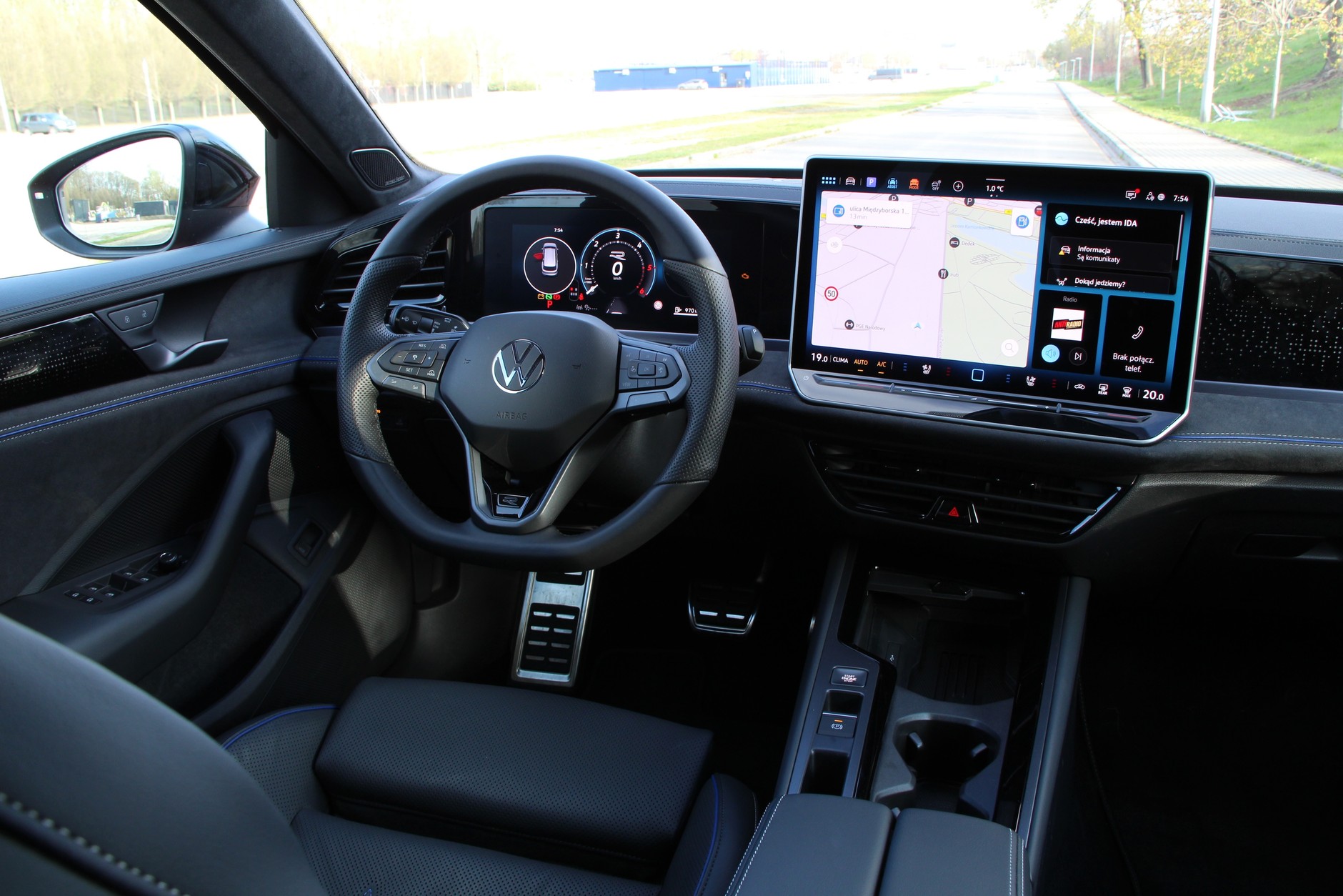 Volkswagen Passat 2.0 TDI R-Line Plus