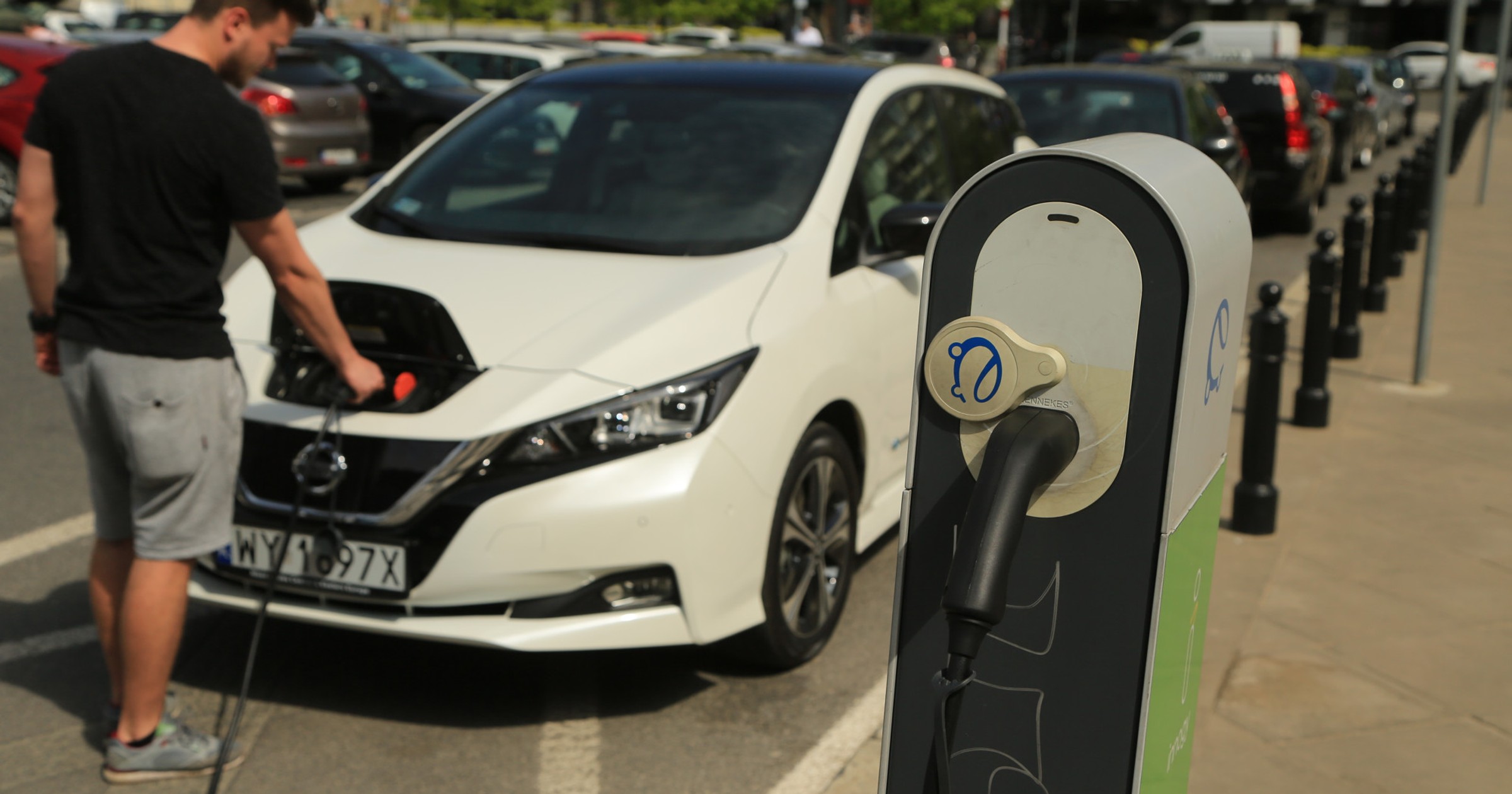 Samochód elektryczny