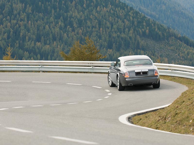 Genewa 2008: Rolls-Royce Phantom Coupé - dwudrzwiowy arystokrata