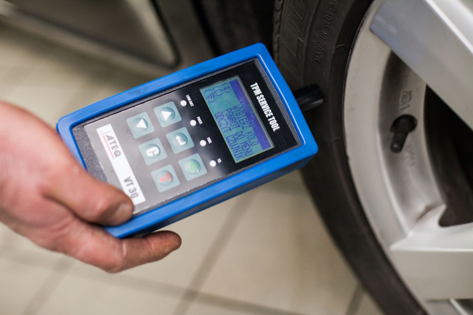 Z czujnikami będzie drożej