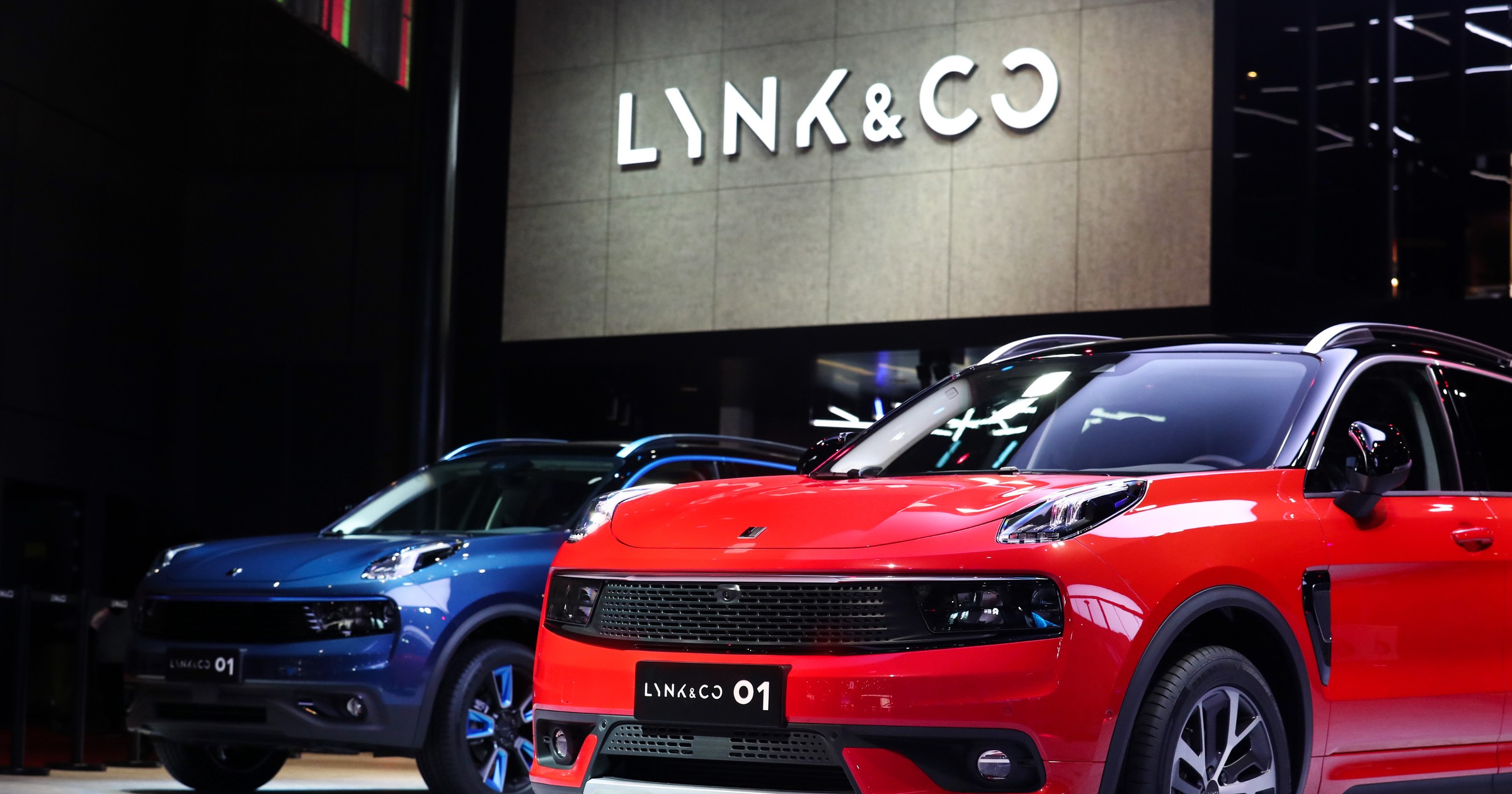 Lynk & CO 01