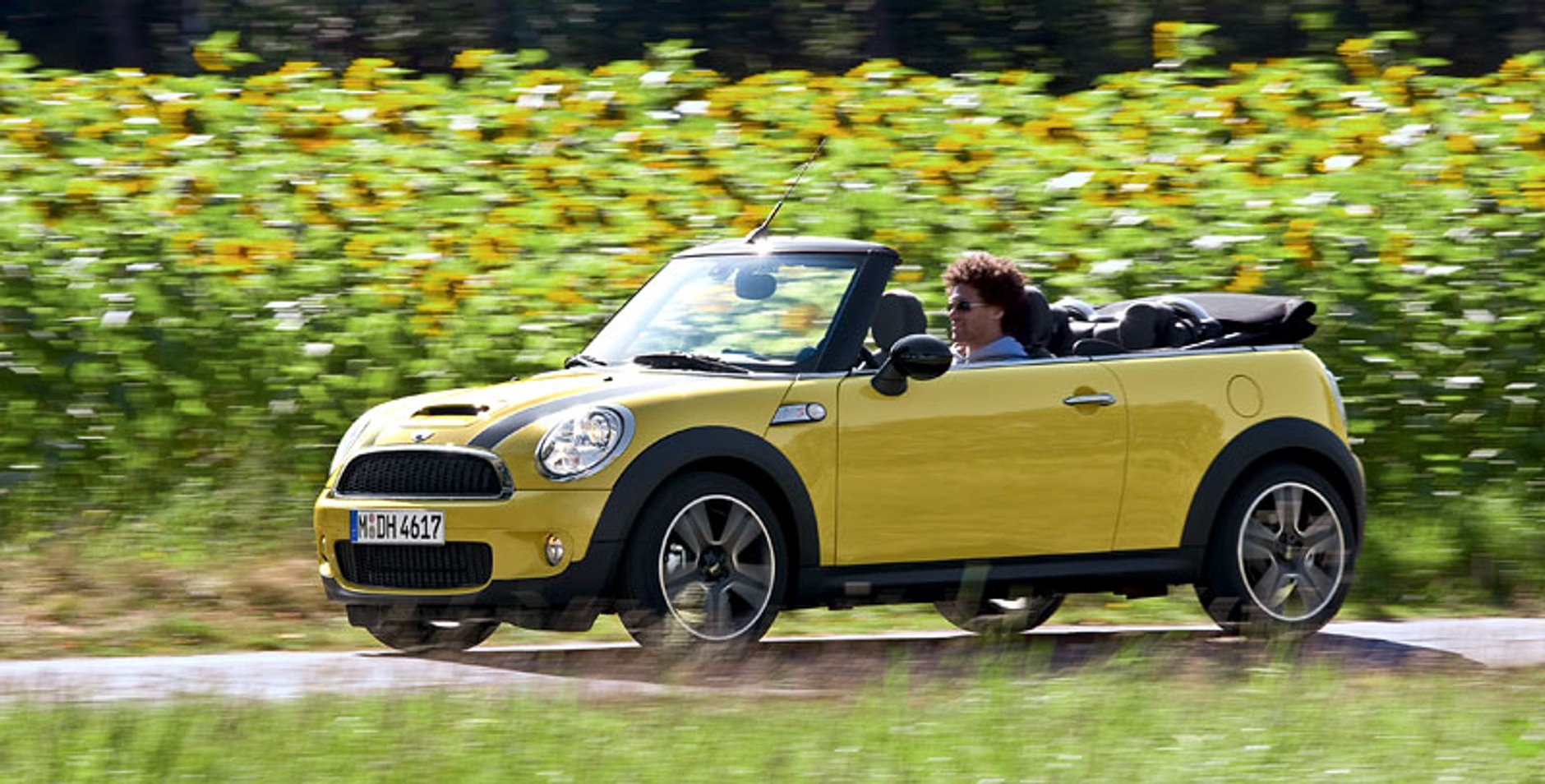 Detroit 2009: premiera światowa Mini Cabrio