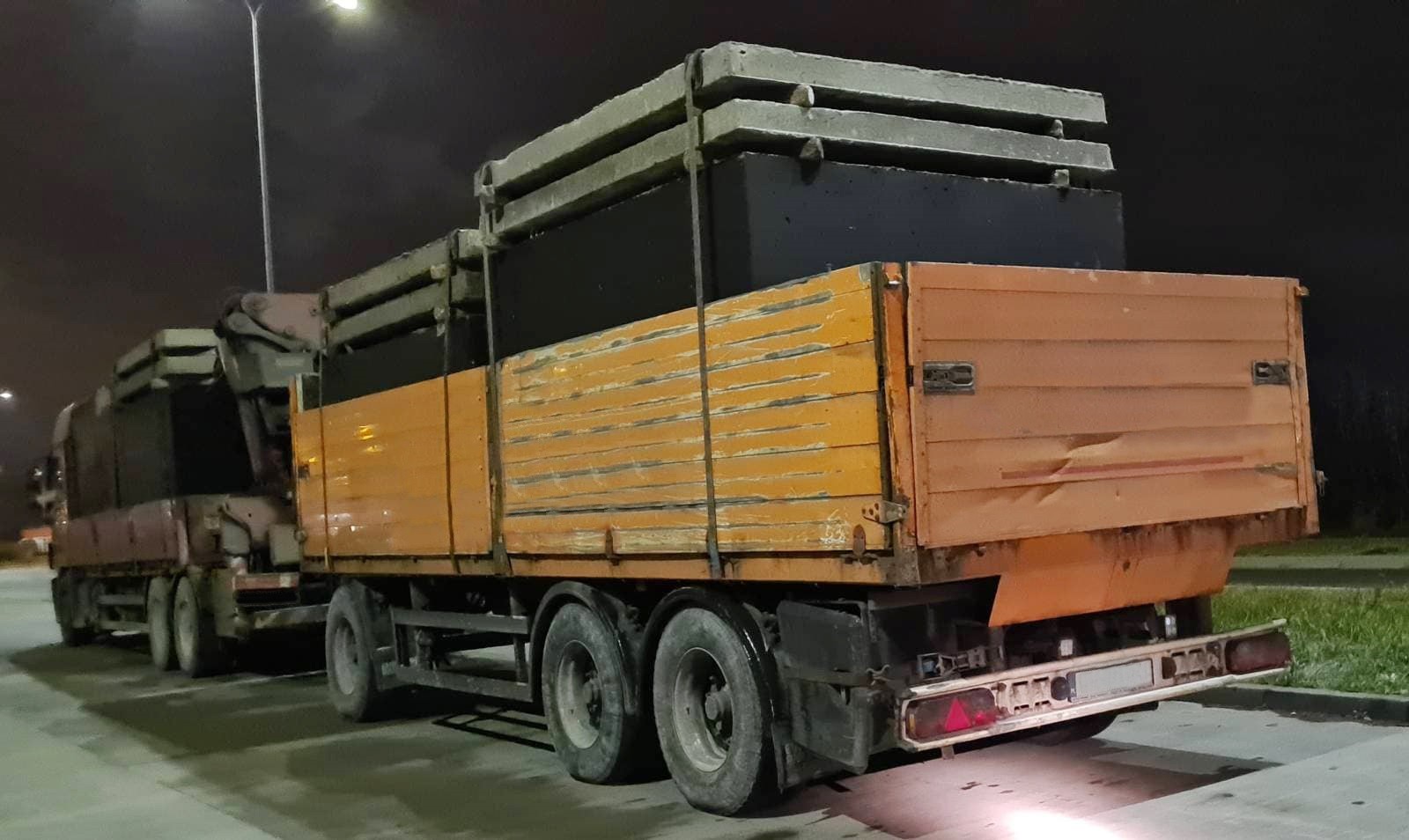 Zmasowane nocne kontrole ITD. Inspektorzy sprawdzali... szamba