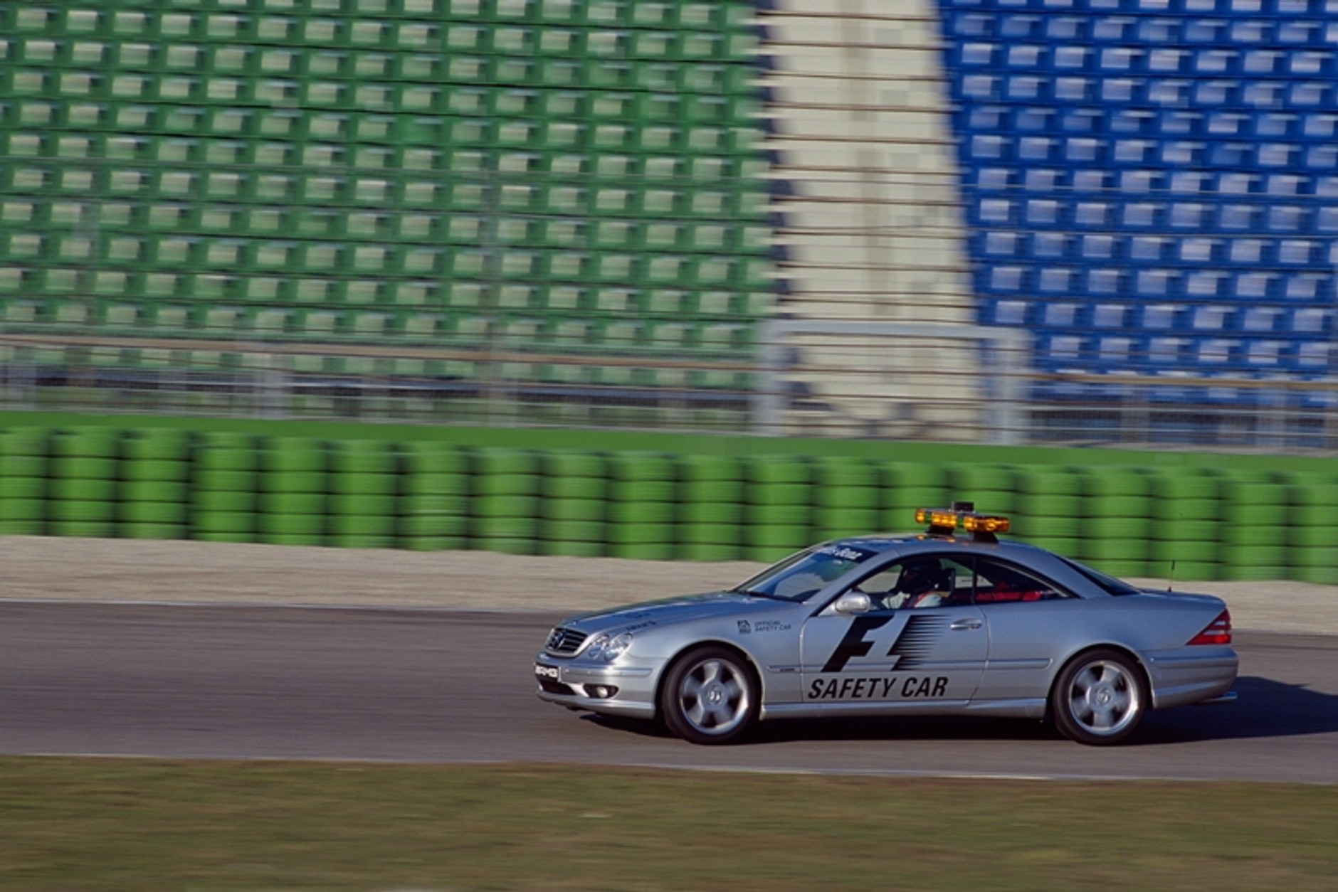 Mercedes SLS AMG to najszybszy safety car świata, ale znalazłem jeszcze kilka ciekawszych