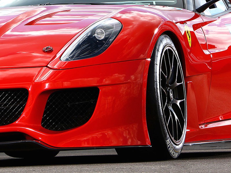 Ferrari 599XX – 599 GTB Fiorano z wyścigowymi genami