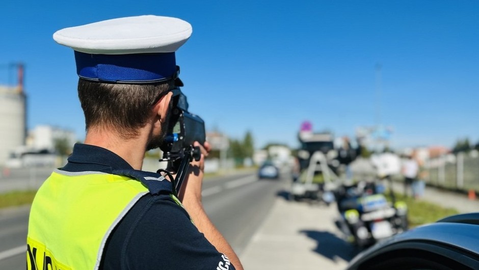 Policjanci podsumowali specjalną akcję "Prędkość". Wystawili 74 mandaty w jeden dzień