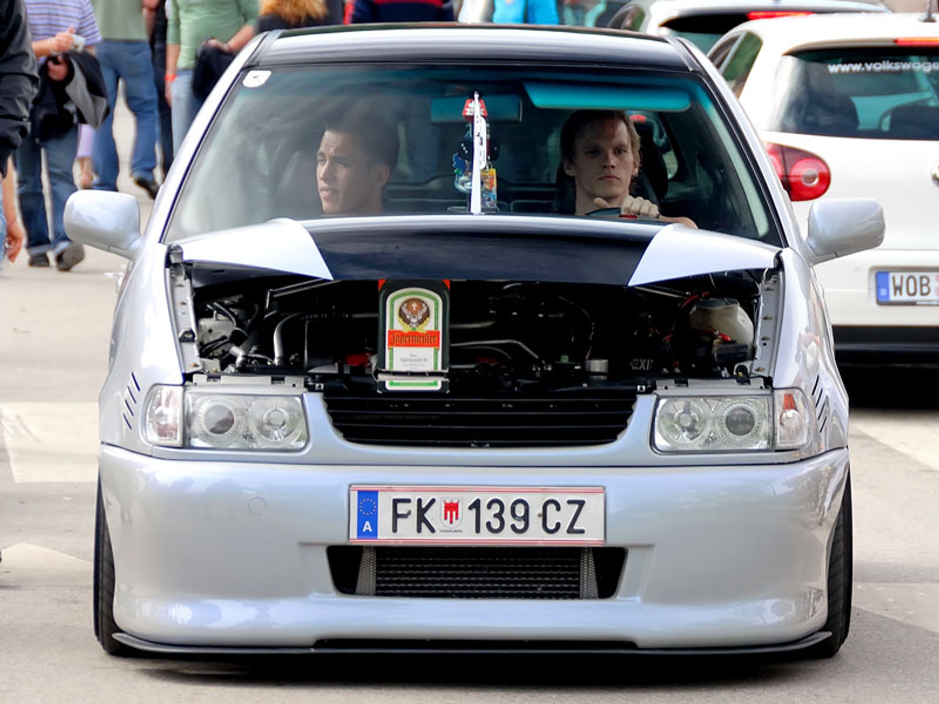 Autonews Wörthersee 2008: tygodniowe party pod Alpami