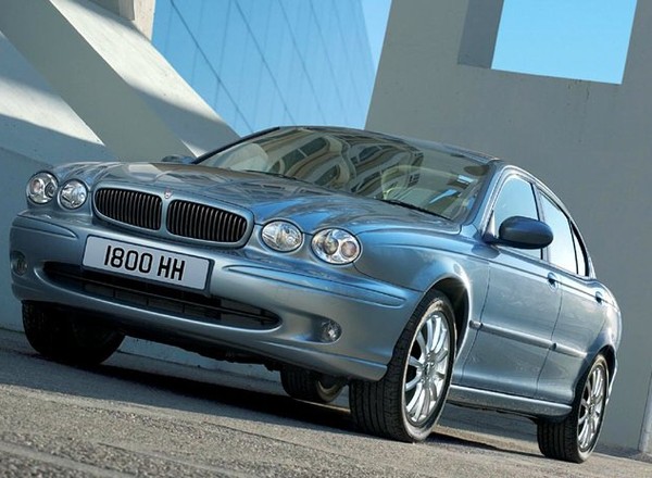 Używany Jaguar X-Type - oryginalny kot w rozsądnej cenie
