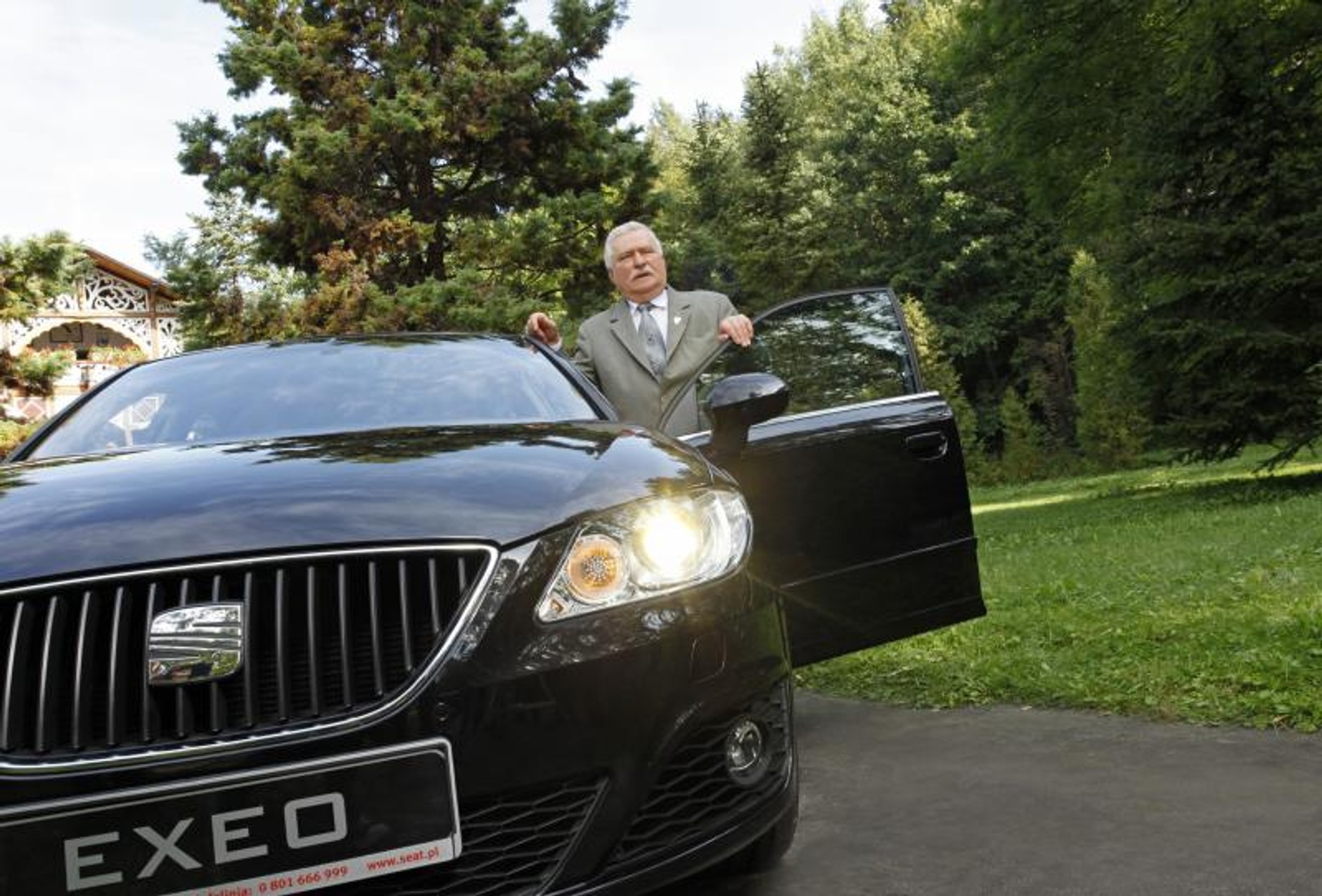 Lech Wałęsa dostał Seata Exeo