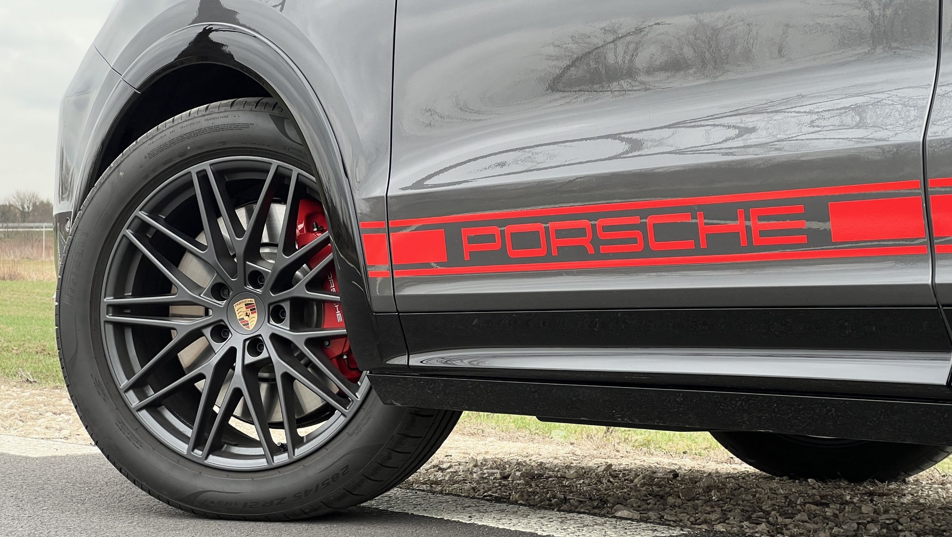 Porsche Cayenne GTS Coupe (model roku 2025)