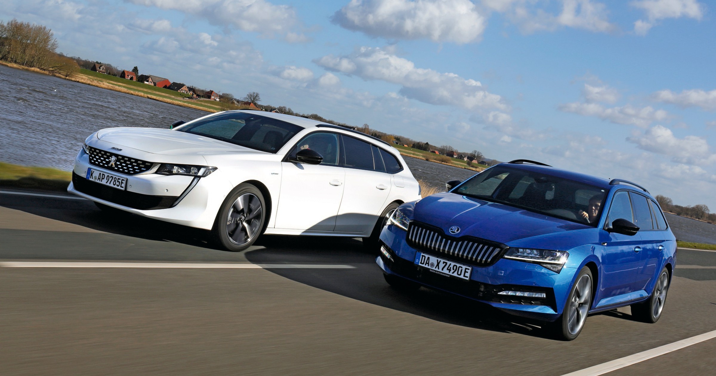 Peugeot 508 i Skoda Superb