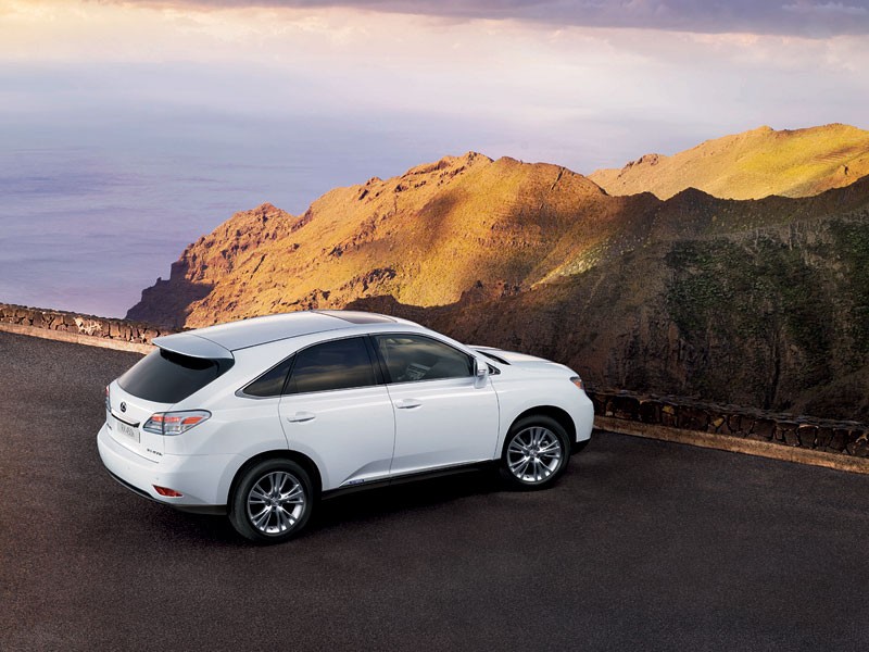 Genewa 2009: Lexus RX 450h w Europie
