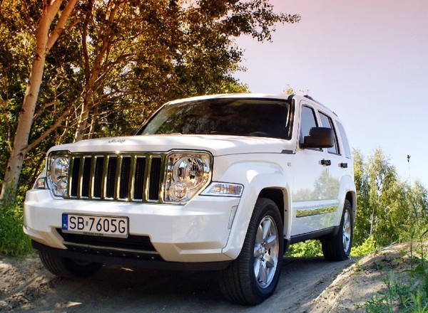 Jeep Cherokee: luksus w błocie