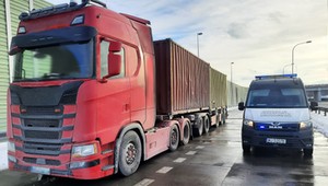 Znowu "stonoga" i znów zaskoczenie dla inspektorów ITD. Tym razem kierowca mocno przesadził