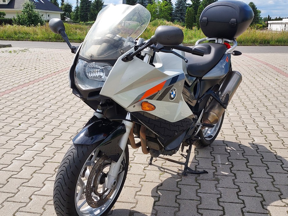Mio MiVue M700