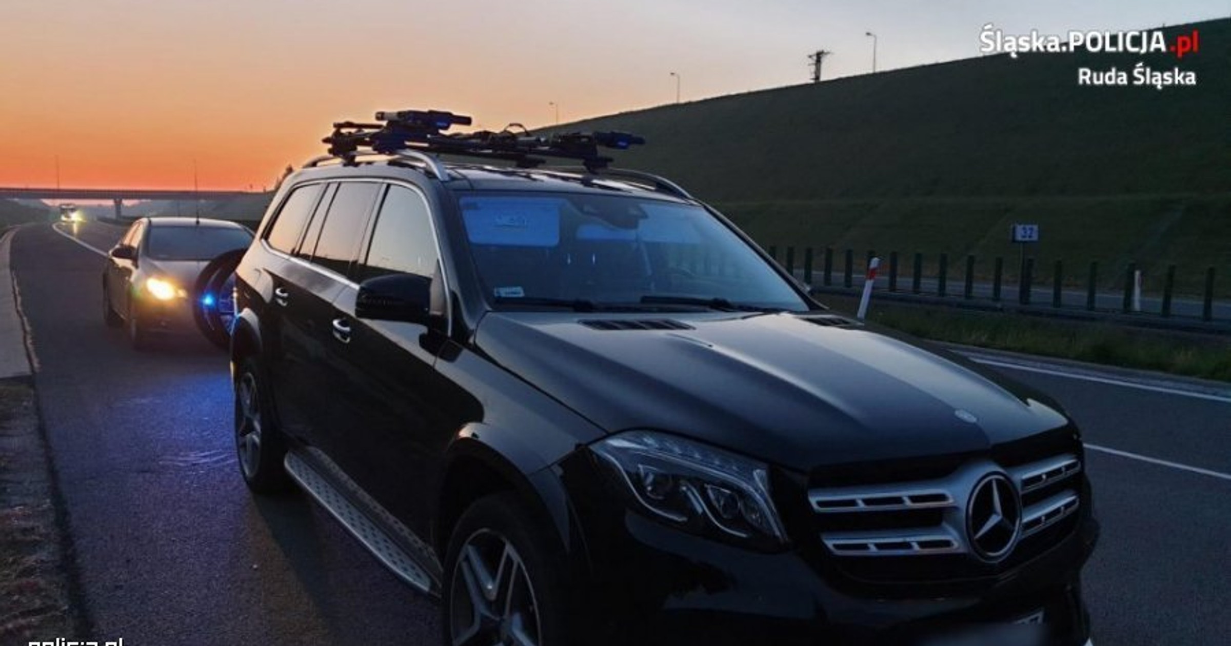 Policja odzyskała Mercedesa za pół miliona