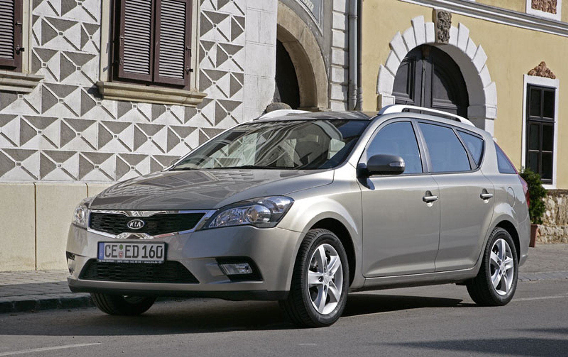 Kia cee´d 2010: pierwsze wrażenia z jazdy