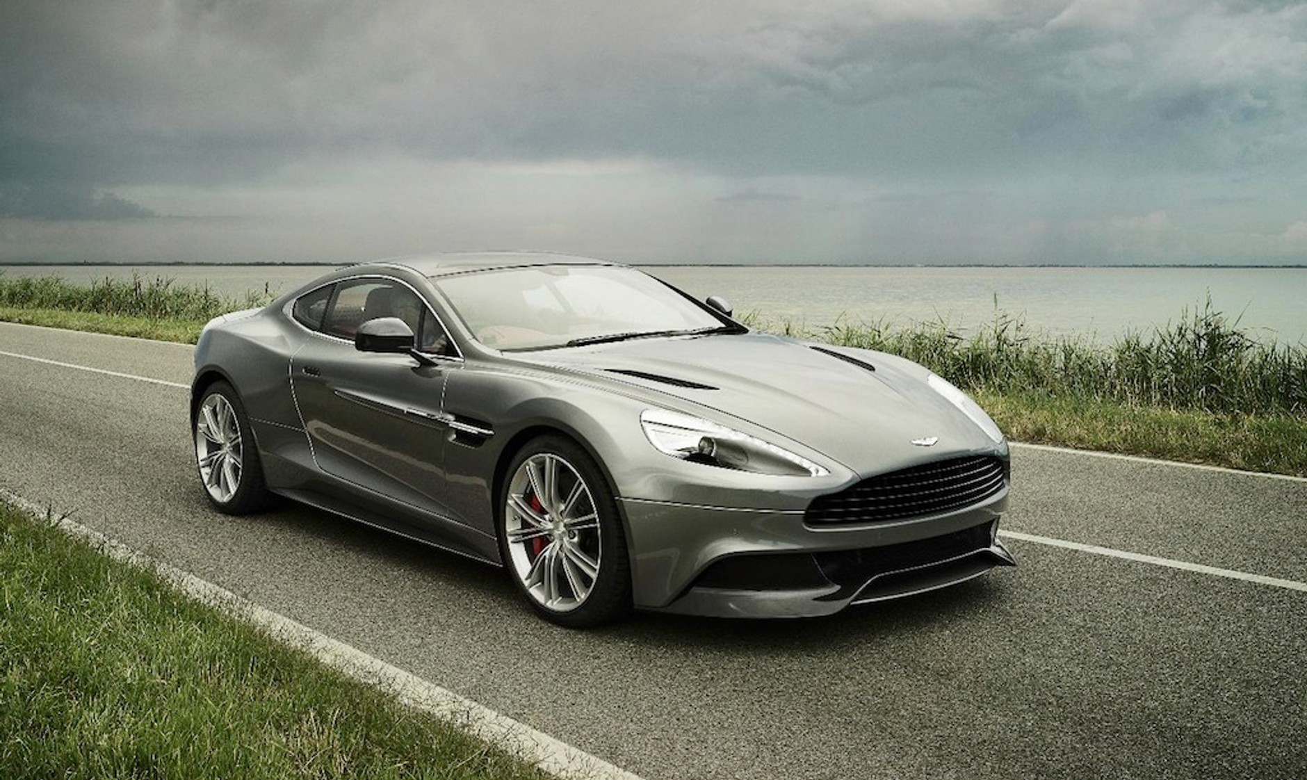 Nowy Aston Martin Vanquish