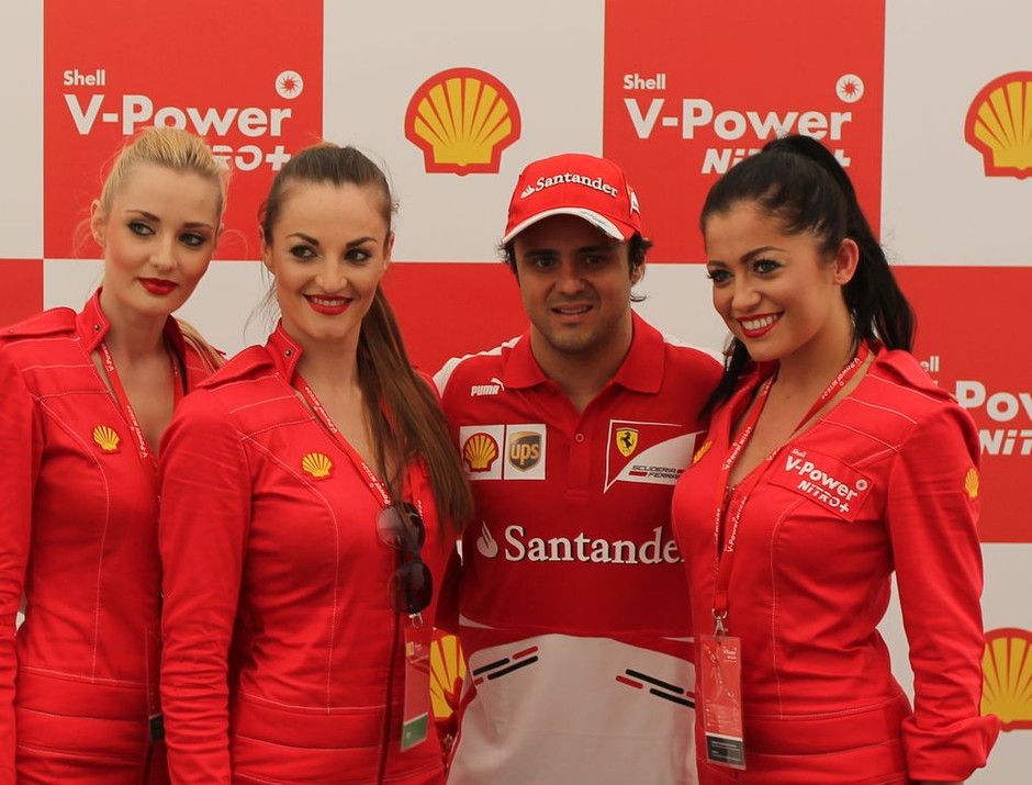 Shell V-Power Nitro+ Show
