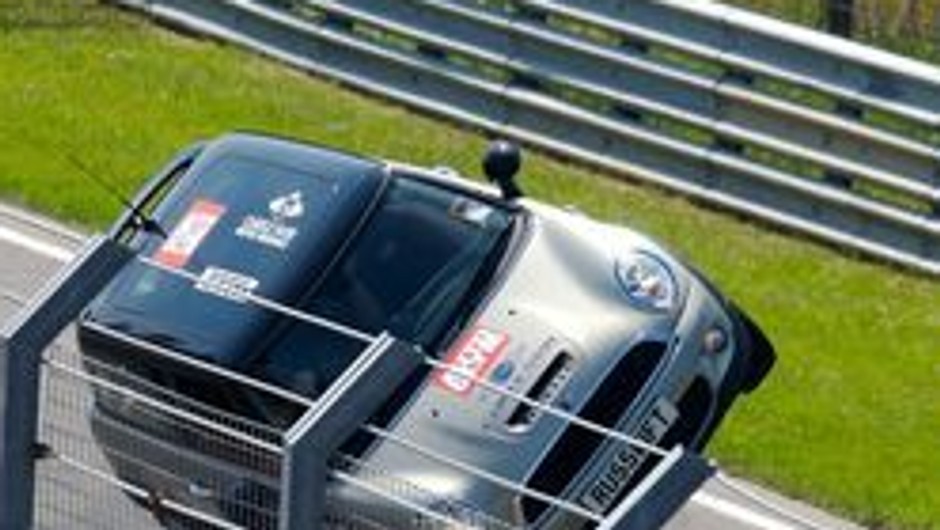 Mini: ponad osiem tysięcy fanów w Amsterdamie