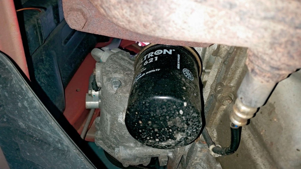 Suzuki Swift - samodzielna wymiana oleju: oszczędzasz 30 zł