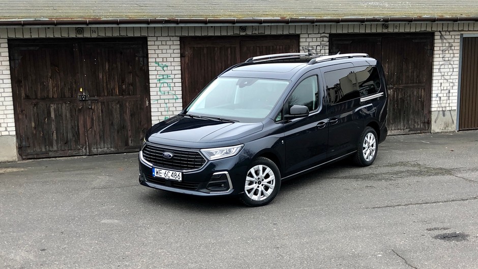 Ford Grand Tourneo Connect 1.5 Ecoboost Titanium