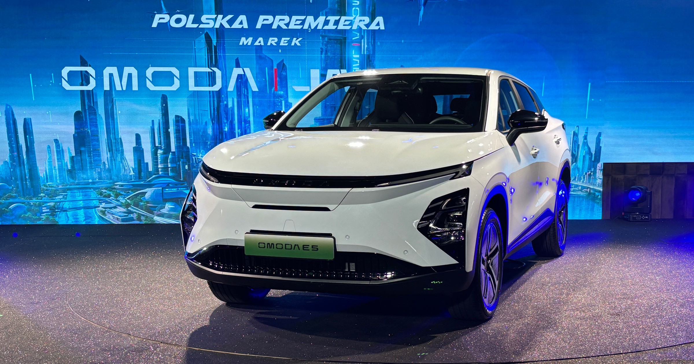 Omoda E5