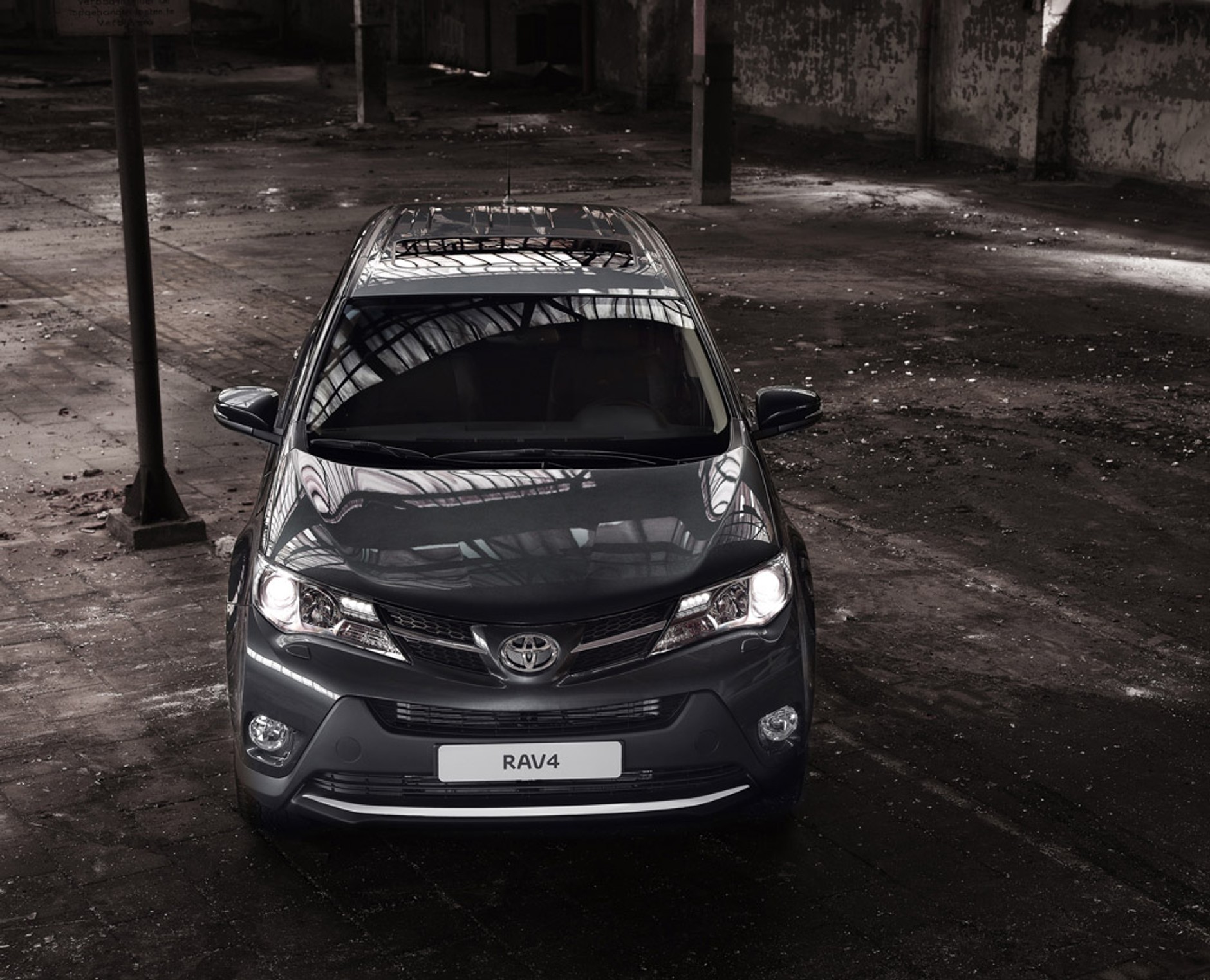 Jaka jest nowa Toyota RAV4?