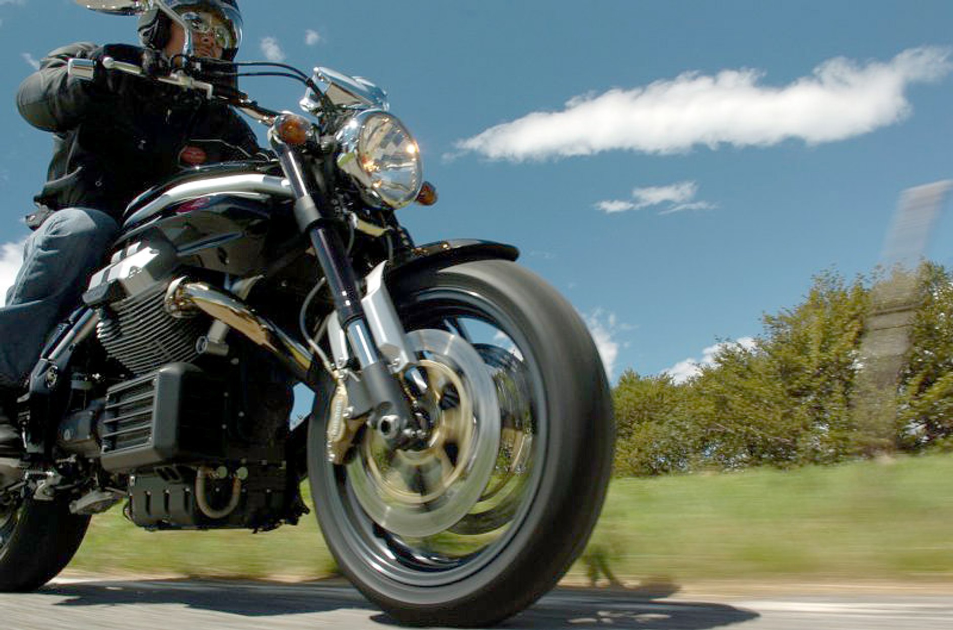 Aprilia i Moto Guzzi, czyli dzień w Górach Izerskich